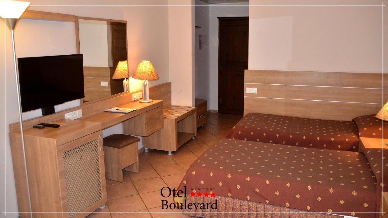 Boulevard Otel Алания Экстерьер фото